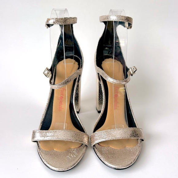 Steve Madden Parrson Metallic Gold Mary Jane Block Heel Pumps Sandals Size 8.5 - Picture 5 of 11